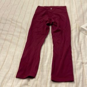 Lululemon wunder under high rise crop 4 purple
